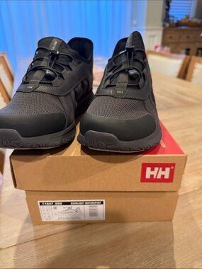 Helly Hansen Supalight water sports Men’s Black Slip-On Boat Shoes